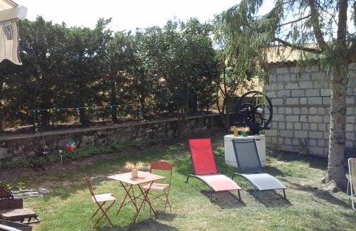 Taxat-Senat House | Maison de ferme rénovée avec jardin à Taxat-Senat - FR-1-489-363