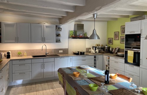 Saint-Leger House | Maison de Maître with swimming pool and large wooded park