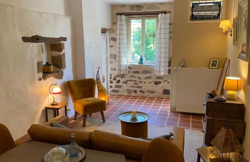 Saint-Maurice-pres-Pionsat Bed & Breakfast | Maison du Silence