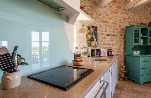 Lagnes House | Maison en Plein Coeur de Village Avec Piscine