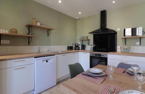 Le Mele-sur-Sarthe House | Maison familiale avec jardin clos, proche base de loisirs - FR-1-497-252