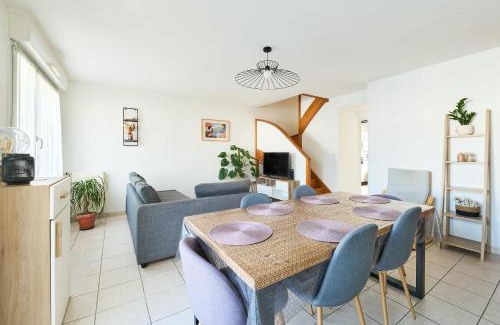 Saint-Jacques-de-la-Lande House | Maison Brehat - 3 chambres parking & jardin