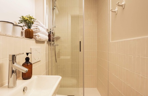 Montparnasse Hotel | Maison Gaité