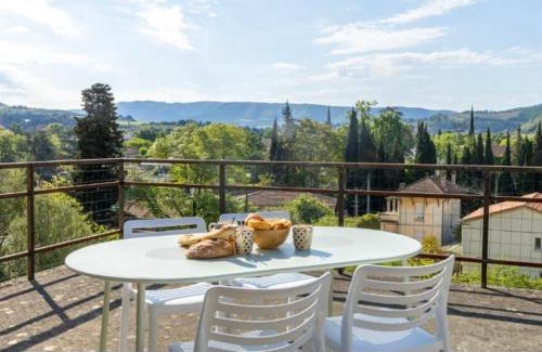 Limoux House | Maison lumineuse avec terrasse vue & parking au cœur de Limoux
