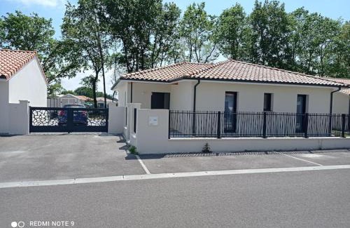 Parentis-en-Born House | Maison neuve coquette à côté de Biscarrosse