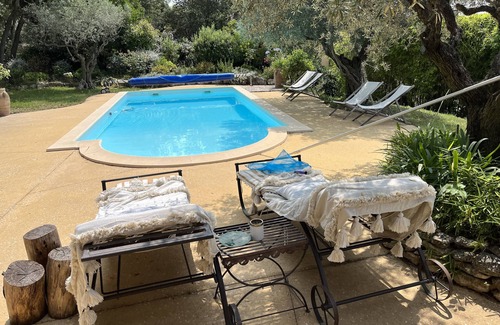 Lagnes House | Maison sur la Colline, Lagnes Proche de Gordes et Lisle sur la Sorgue