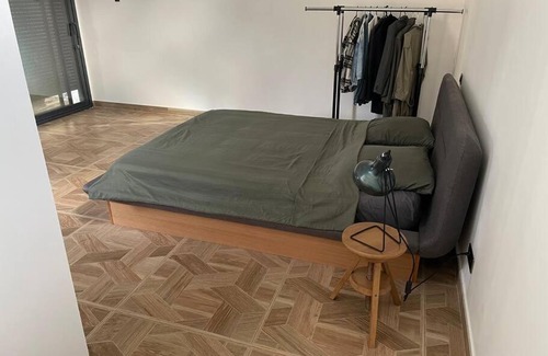 Brive-la-Gaillarde Villa | Maison type loft, spacieuse et atypique