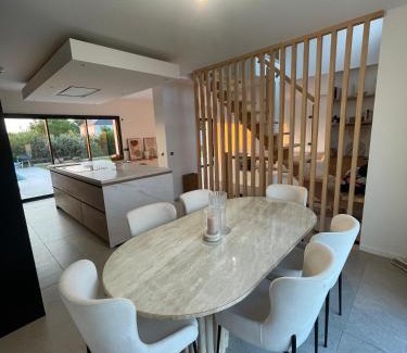 Saint-Mard Villa | Maison villa St mard Paris