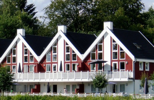 Bad Saarow House | Maisonette-Apartment „Bornholm“ 103m² für 6 Pers. im Schlosspark Bad Saarow, Sauna, Whirlpool und Kamin