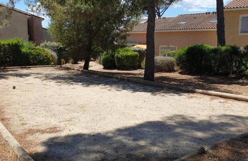 Calvisson Apartment | Maisonnette en residence vacance odalys