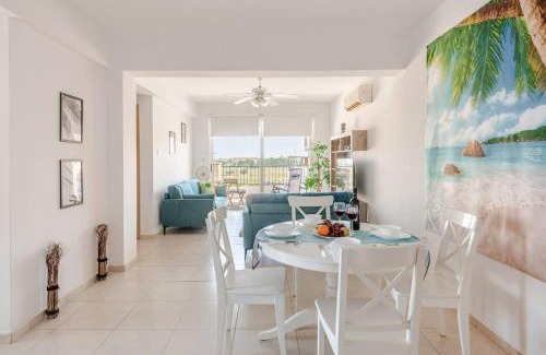 Tersefanou Apartment | Majestic Sea View Apartment