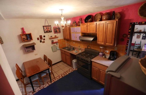 Cholula Apartment | Majikal BnB Martinlandia (Frida)