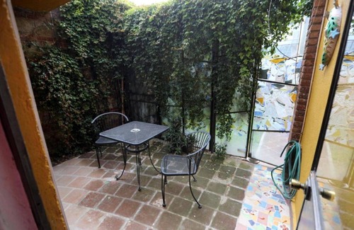 Cholula Apartment | Majikal BnB Martinlandia (Frida)