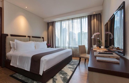 San Lorenzo Apartment | Makati Diamond Residences