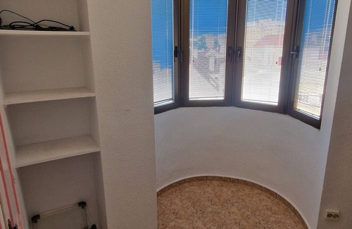Poligono Alameda Condo | Malaga: center, beach and transportation within 15 minutes walking distance.