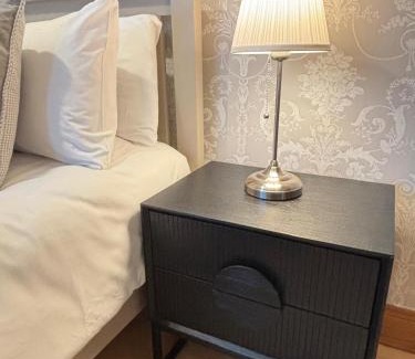 Malahide House | Malahide Guest Rooms