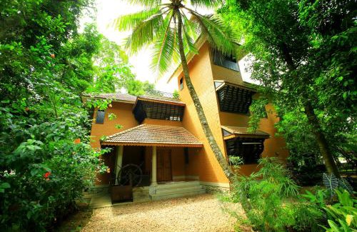 Aranmula House | Malakkarethu House