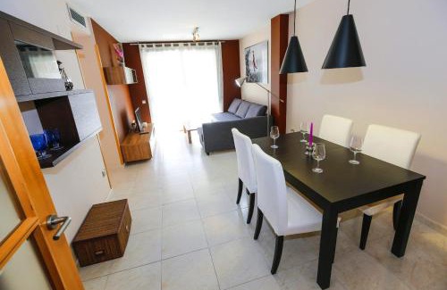 La Pineda Apartment | Maldivas Planet Costa Dorada
