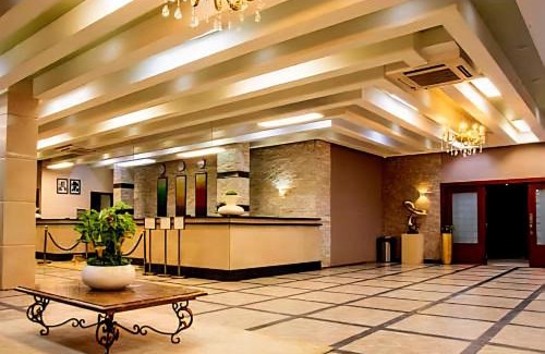 Central Equatoria Hotel | Mallie Stays