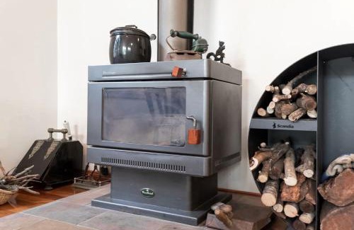 Blackheath House | Malvern Cottage Retreat Pet Friendly