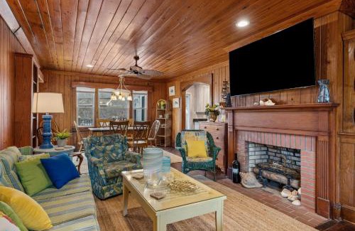 Atlantic Beach House | Mamas Cottage home