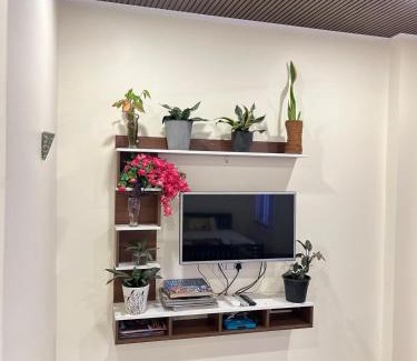 Adimaly House | Mangattu Salkara highway view retreat