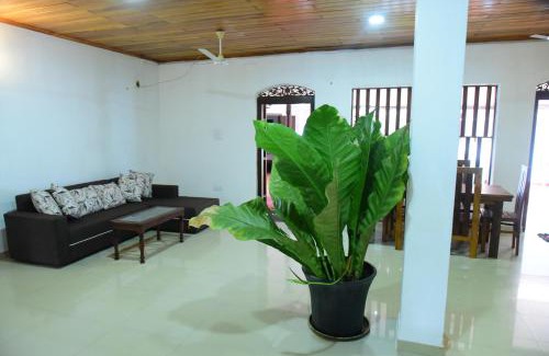 Ambalangoda House | Mango Breeze Hikkaduwa