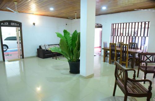 Ambalangoda House | Mango Breeze Hikkaduwa