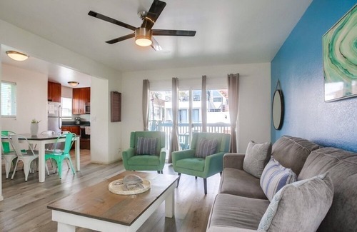 Central Mission Beach Condo | Manhattan Shores 3