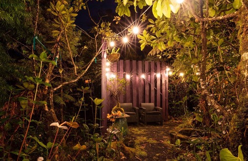 Royal Hawaiian Estates Cabin | Manini Hale: 5 Min to Volcano, Cozy A-Frame Cabin W/HOT TUB and INFRARED SAUNA