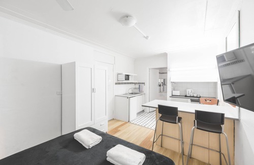 Manly Hotel | Manly Waves Hotel