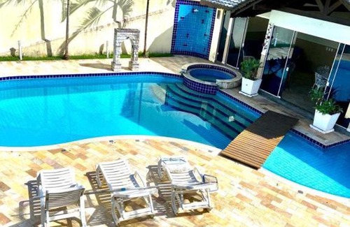 Jardim Acapulco House | Mansão confortável com área de lazer espetacular