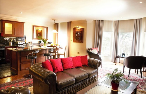 South Cliff House | Mansion House