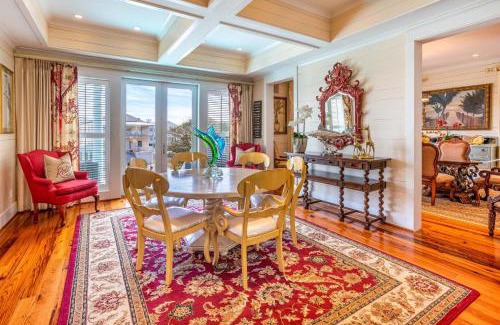 Tybee Island House | Mansion on the Hill