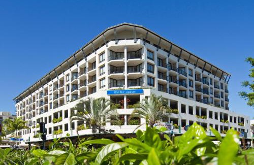 Cairns Central Business District Hotel | Mantra Esplanade