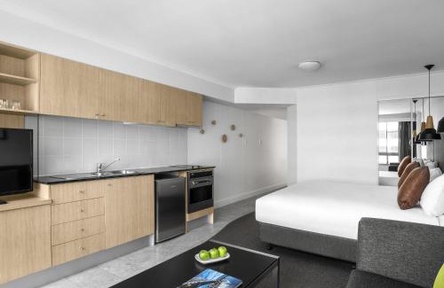 Sydney Central Business District Apartment | Mantra on Kent