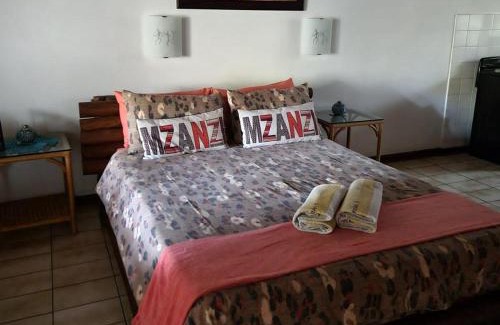 St. Lucia Apartment | Manzini Chalets 8-9-10-37