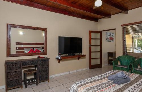 St. Lucia Apartment | Manzini Chalets