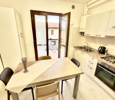 Domegliara Apartment | Marta House