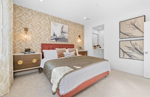 Anaheim Resort House | #Marbella Lane-Luxury Designer 3BR Home Disneyland