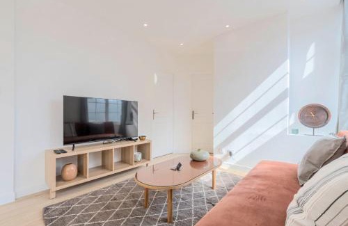 Marcq-en-Baroeul Apartment | Marcq en Baroeul two-bedroom bright and equipped