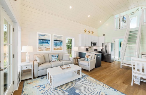 Panama City Beach Apartment | Margaritaville Beach Cottage Resort PCB