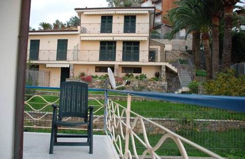 Ospedaletti Apartment | Margherita apartment, three-room apartment, excellent location in Ospedaletti