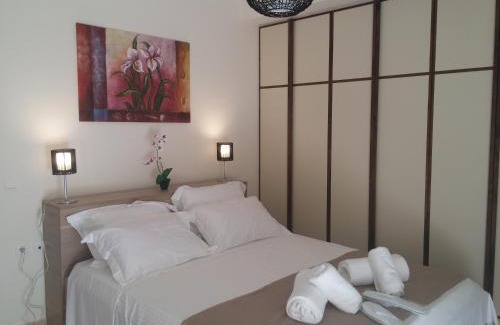 Daratsos House | Maria's Garden