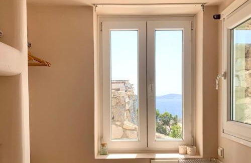 Agios Ioannis Apartment | Marialena's studio