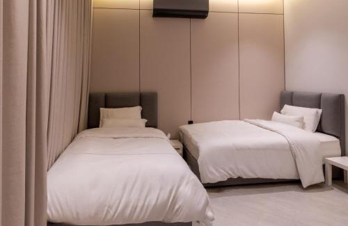 Qurtubah Apartment | Mariam Luxury Apartment with Self Check In
