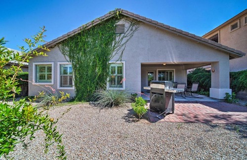 Maricopa House | Maricopa Retreat with Private Patio and Community Pool