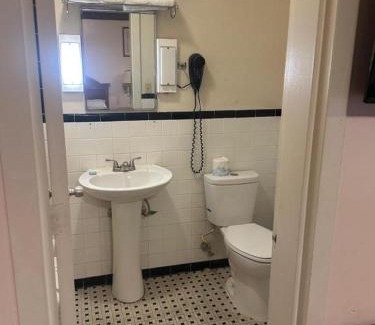 Elmira Hotel | Mark Twain Motor Inn