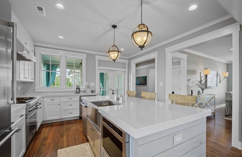 Oriental House | Marker 71 - Coastal living at its' finest!