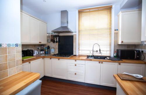 Glastonbury Apartment | Marketplace Glastonbury